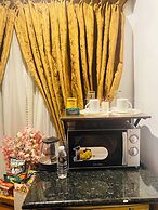 Fields Palace Hotel