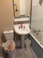 Torpoint - Apartment - Sleeps4 - Seaside - Parking