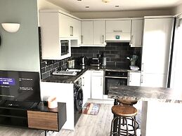Torpoint - Apartment - Sleeps4 - Seaside - Parking