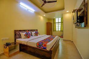 Fabhotel Kanta Shrawan Arcade