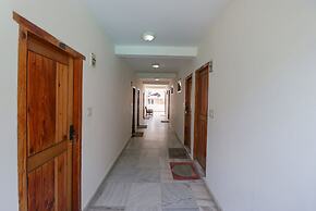 Fabhotel Shandela