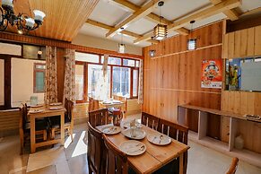 Fabhotel Shandela