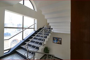 Fabhotel F9 Nfc