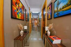 Fabhotel Empire Executive