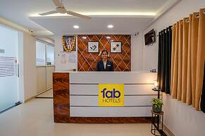 Fabhotel Royal Inn Ns
