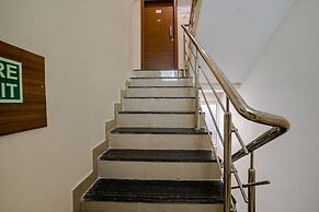 Fabhotel Royal Inn Ns