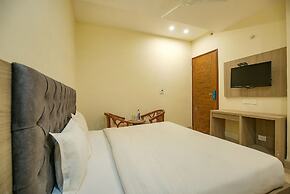 Fabhotel Melano