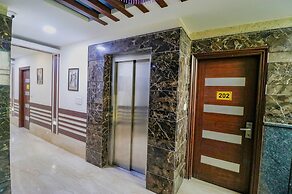 Fabhotel Admire Suites