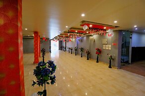 FabHotel A One Noida Sector 11