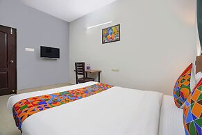 FabHotel Frenotel - Madhapur