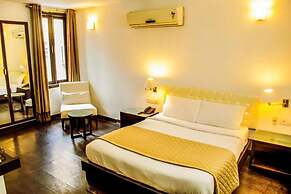 Fabhotel Anutham