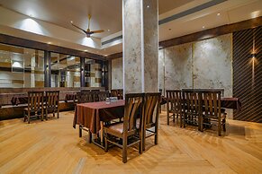Fabhotel Pishori