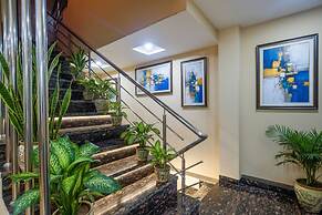 Fabhotel Pishori