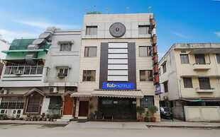 FabHotel Yug Villa