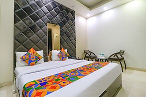 FabHotel Yug Villa