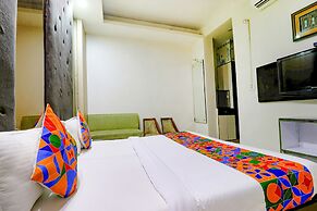 FabHotel Yug Villa