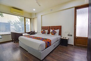 Fabhotel Sr Wakad