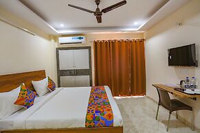 FabHotel Starlight Sanctuary