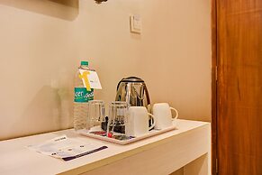 FabHotel Cozzy Inn
