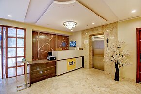 FabHotel Cozzy Inn