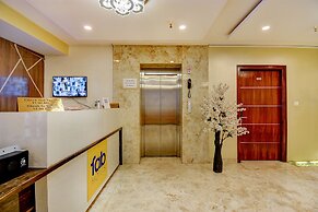 FabHotel Cozzy Inn