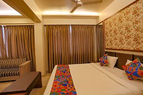 Fabhotel Surya