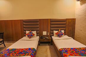 Fabhotel Surya