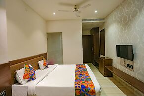 Fabhotel Sun Park