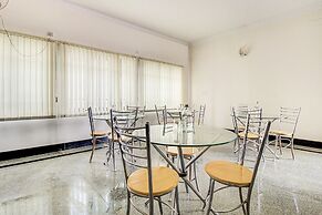 Fabhotel Emara Grand