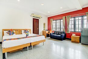 Fabhotel Emara Grand