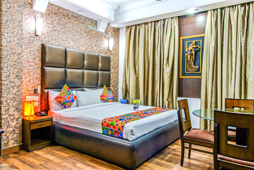 Fabhotel Cameron