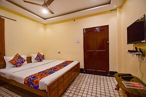 FabHotel Golden Imperial