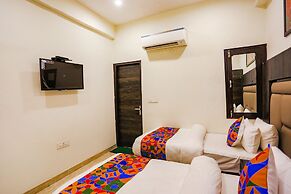 Fabhotel The Kiara