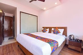 Fabhotel F9 Mall Road