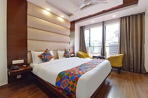 Fabhotel F9 Mall Road