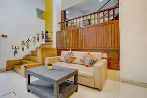 FabHotel Vardhan House I