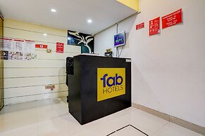 FabHotel Vardhan House I