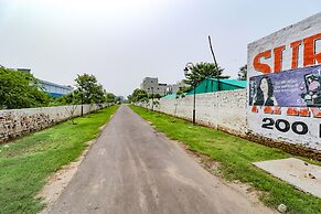 Fabhotel K9 Villa