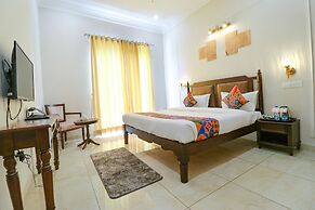 Fabhotel K9 Villa