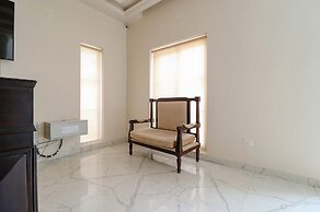 Fabhotel K9 Villa