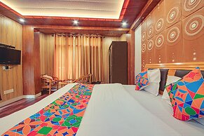 FabHotel Sapphire