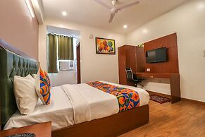 Fabhotel Lime Tree