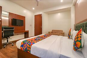 Fabhotel Lime Tree