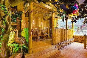 Fabhotel Dreamland