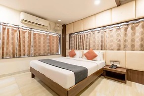 FabHotel Prime The Oasis