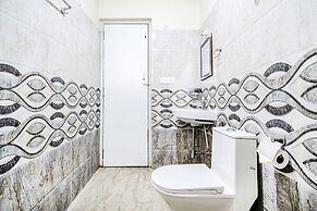 Fabhotel Pride Inn