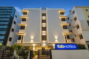 Fabhotel Pride Inn