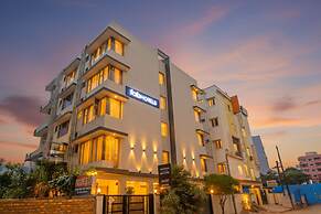 Fabhotel Pride Inn