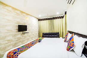 Fabhotel Pride Inn