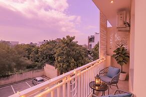 Fabhotel Aravali Suites